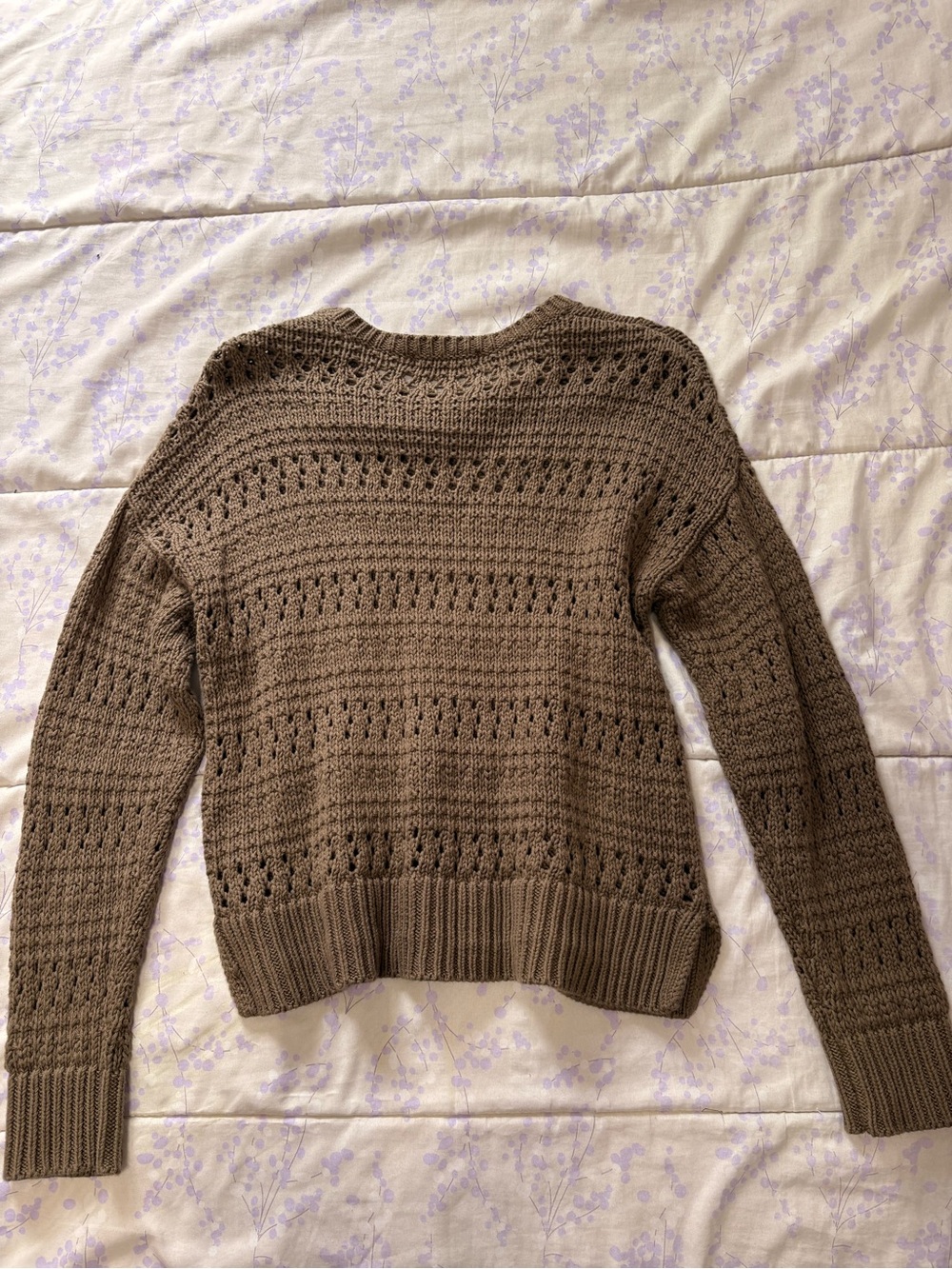 Sweater - Picture 3 of 3